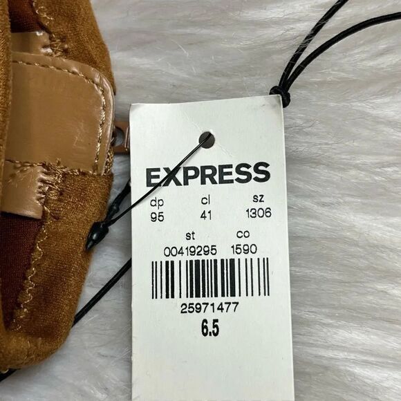 Express Suede Chunky Heel Booties Brown Size 6.5 - Picture 3 of 7